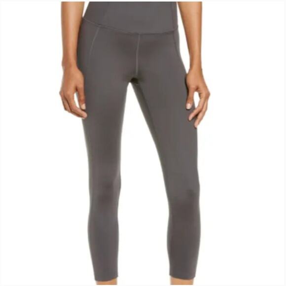 Girlfriend Collective Compressive High Rise 7/8 Leggings in Moon 3XL - Picture 1 of 6